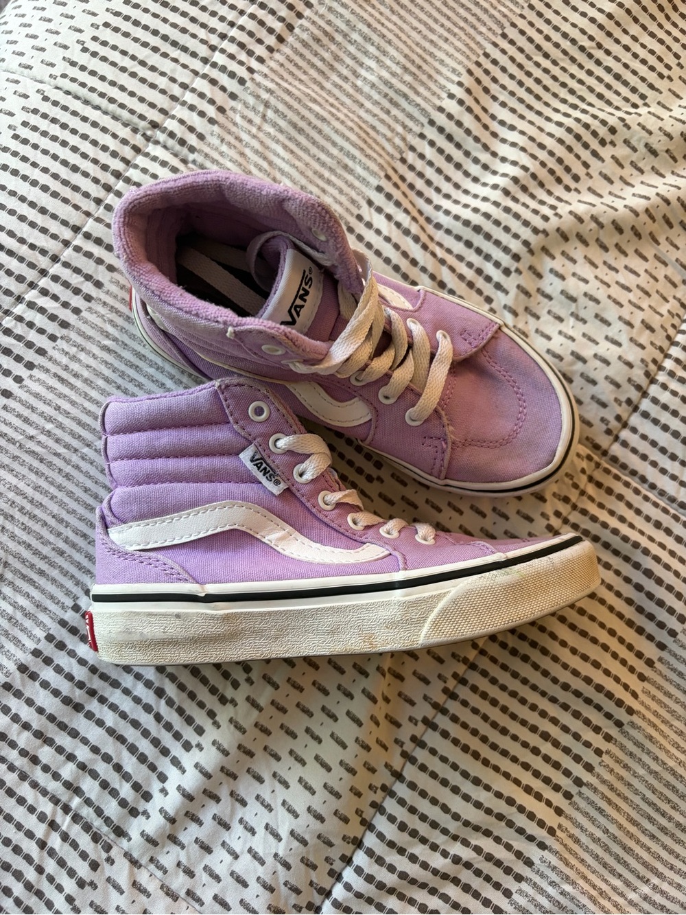 Vans Kids' Lavender High-Top Sneakers with White Stripe